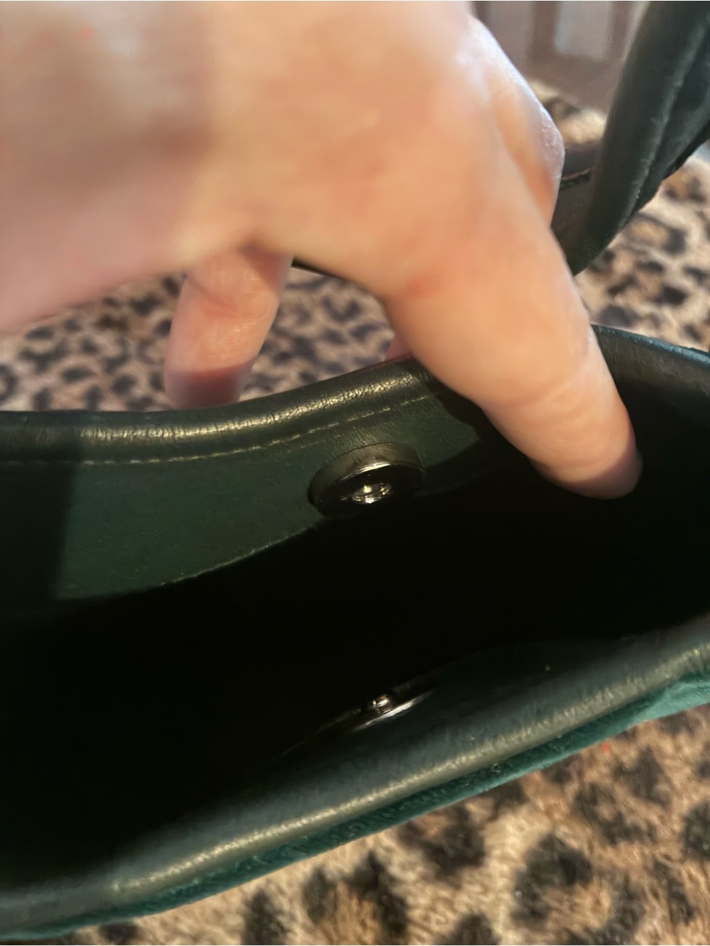 “Rare” Vintage Coach Green Velvet Shoulder Bag - Picture 3 of 3